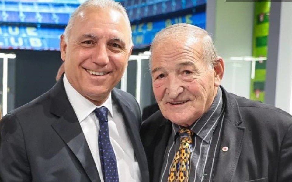 Христо Стоичков: Патриархът на футбола ни! Почивай в мир, Старши!