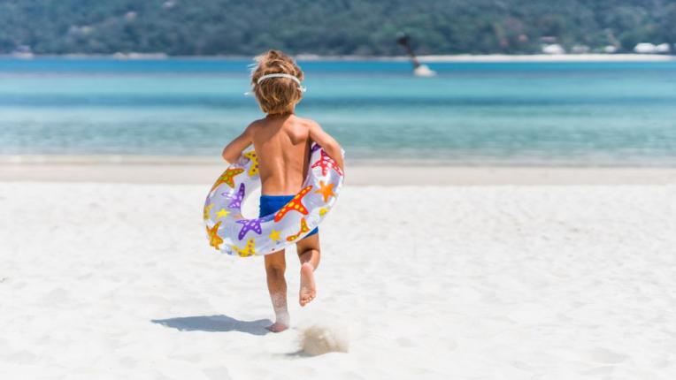  Помните ли Зара от Биг Брадър? Вижте какъв брой е пораснало детето ѝ (СНИМКИ) 