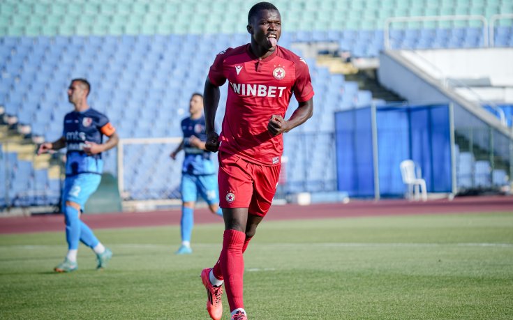 Бранител на ЦСКА с цял мач за Гамбия при разгром срещу Сейшелите