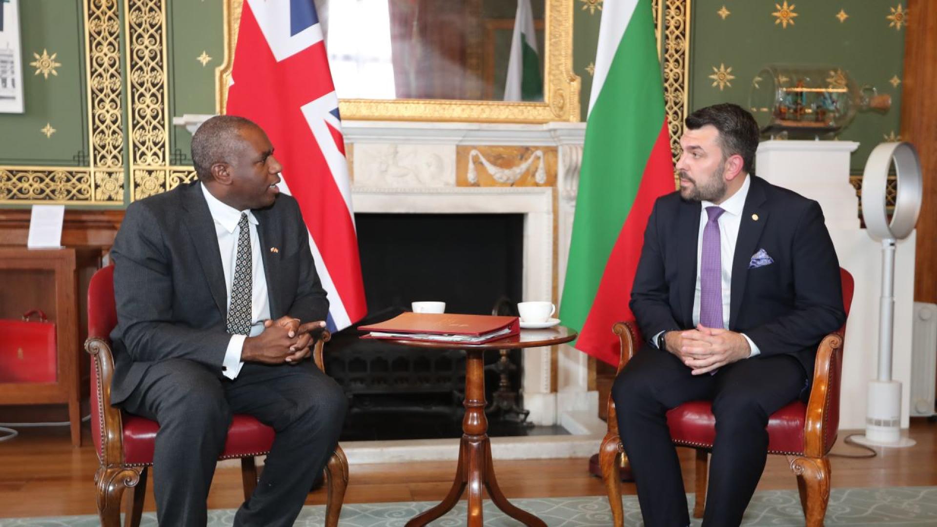 България и Великобритания укрепват стратегическото си партньорство заяви министърът на