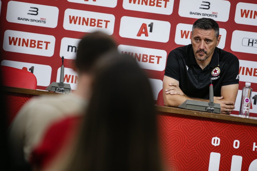 Пресконференция на Душан Керкез1