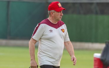 Станимир Стоилов постави високи цели и призна: Искаме 25 млн. евро за наш футболист