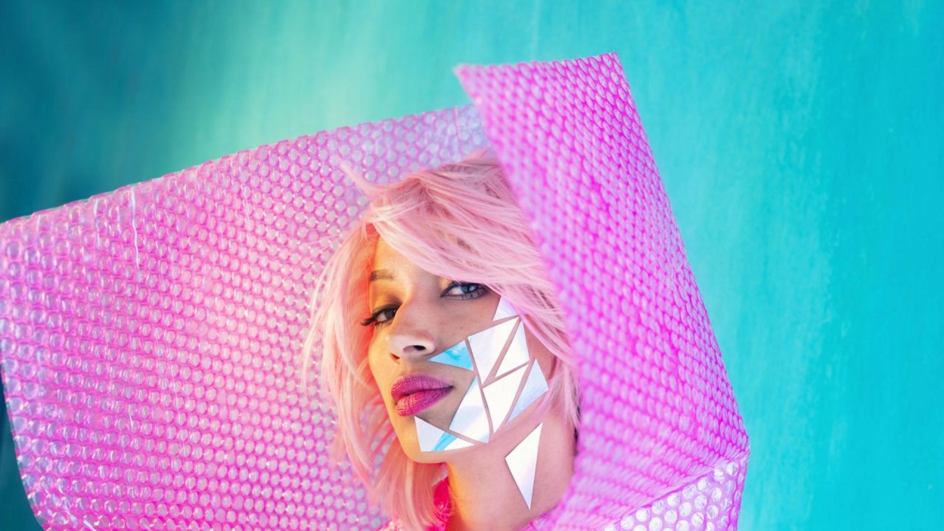 Вмодния свят се появи нов супермодел Тя е зашеметяваща стилна…