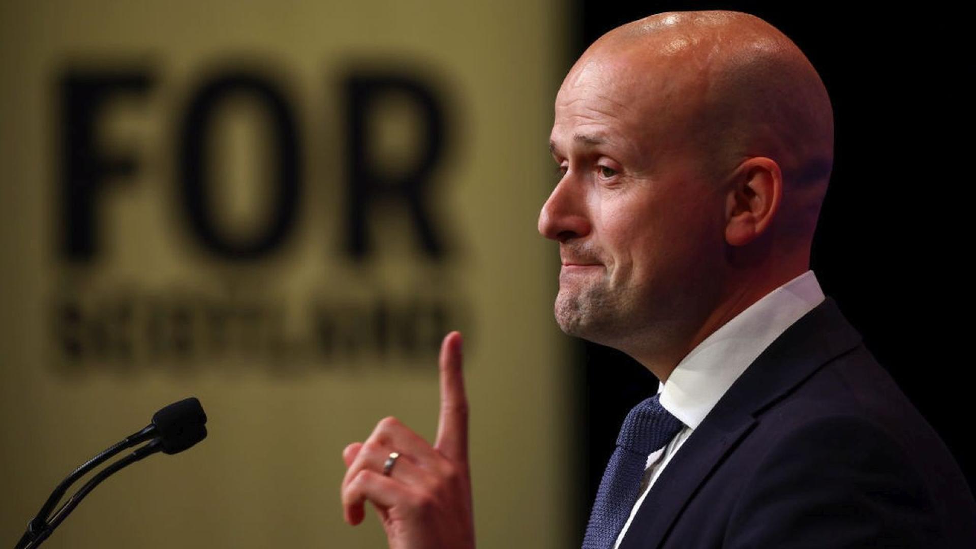 Лидерът на Шотландската национална партия SNP Стивън Флин заяви в