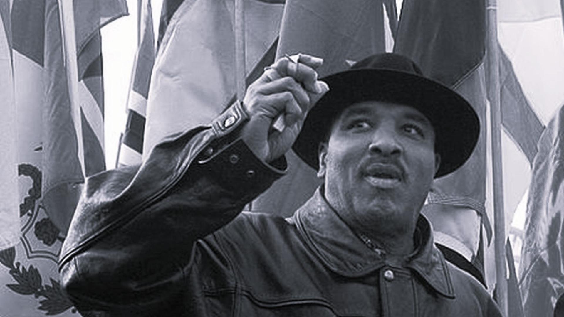 По малкият брат на великия Мохамед Али Рахаман си е