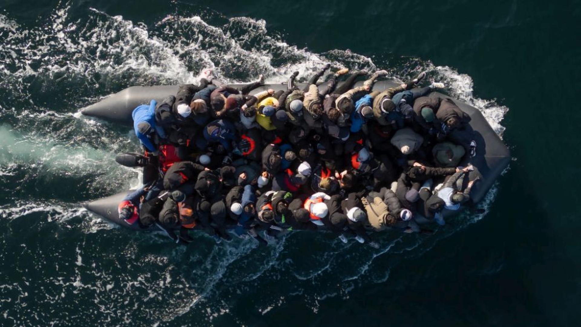 Трафикантите на хора които използват социалните медии за да рекламират