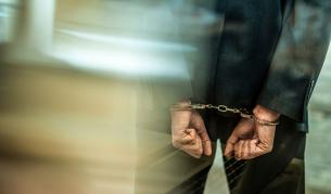 "Ще поръчам на някой да те залее с киселина и ще те прегазя с колата" - мъж е в ареста за системно нападение и заплахи над жена