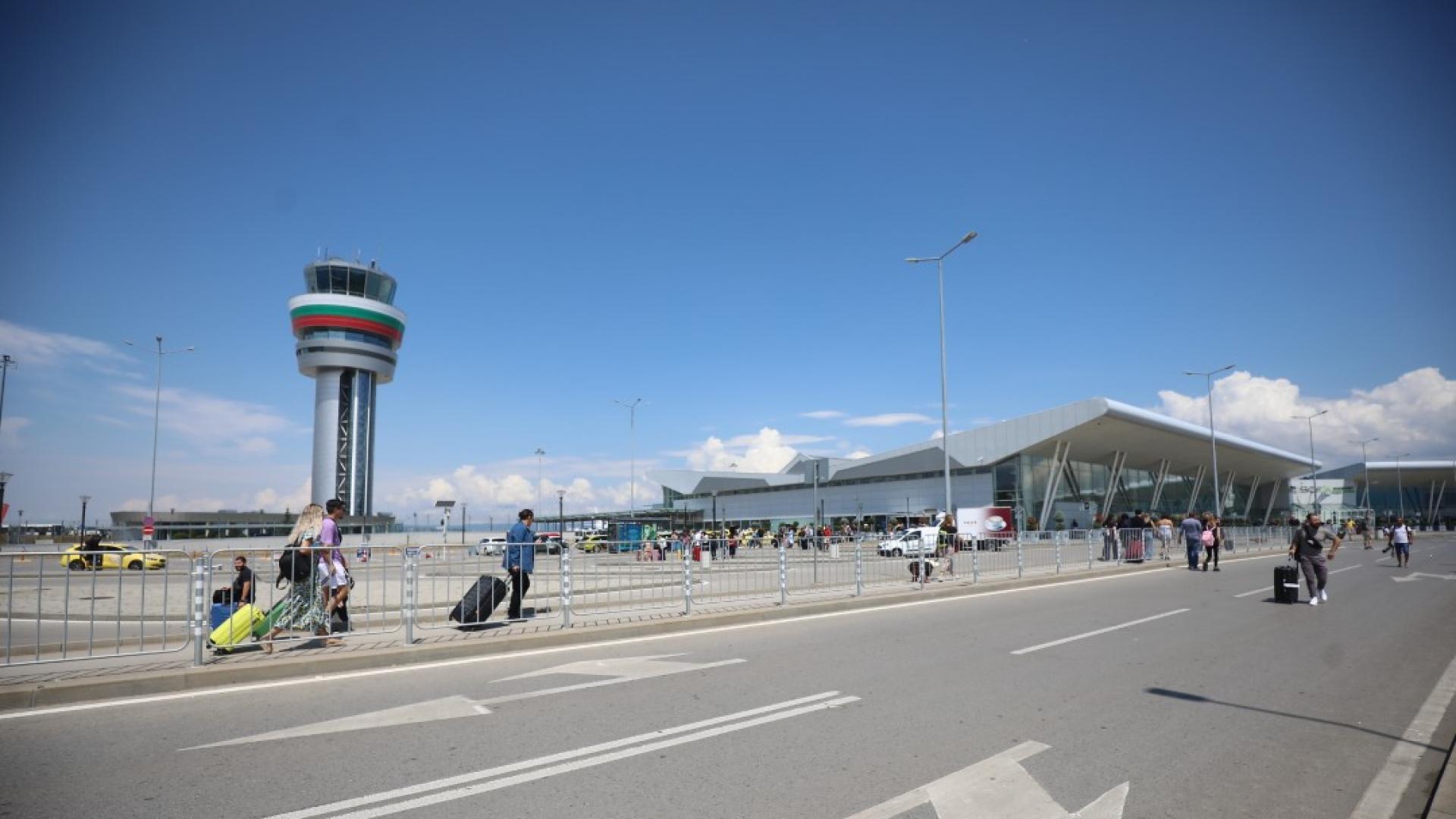 Студентка сигнализира че е била принудена да плати 75 евро