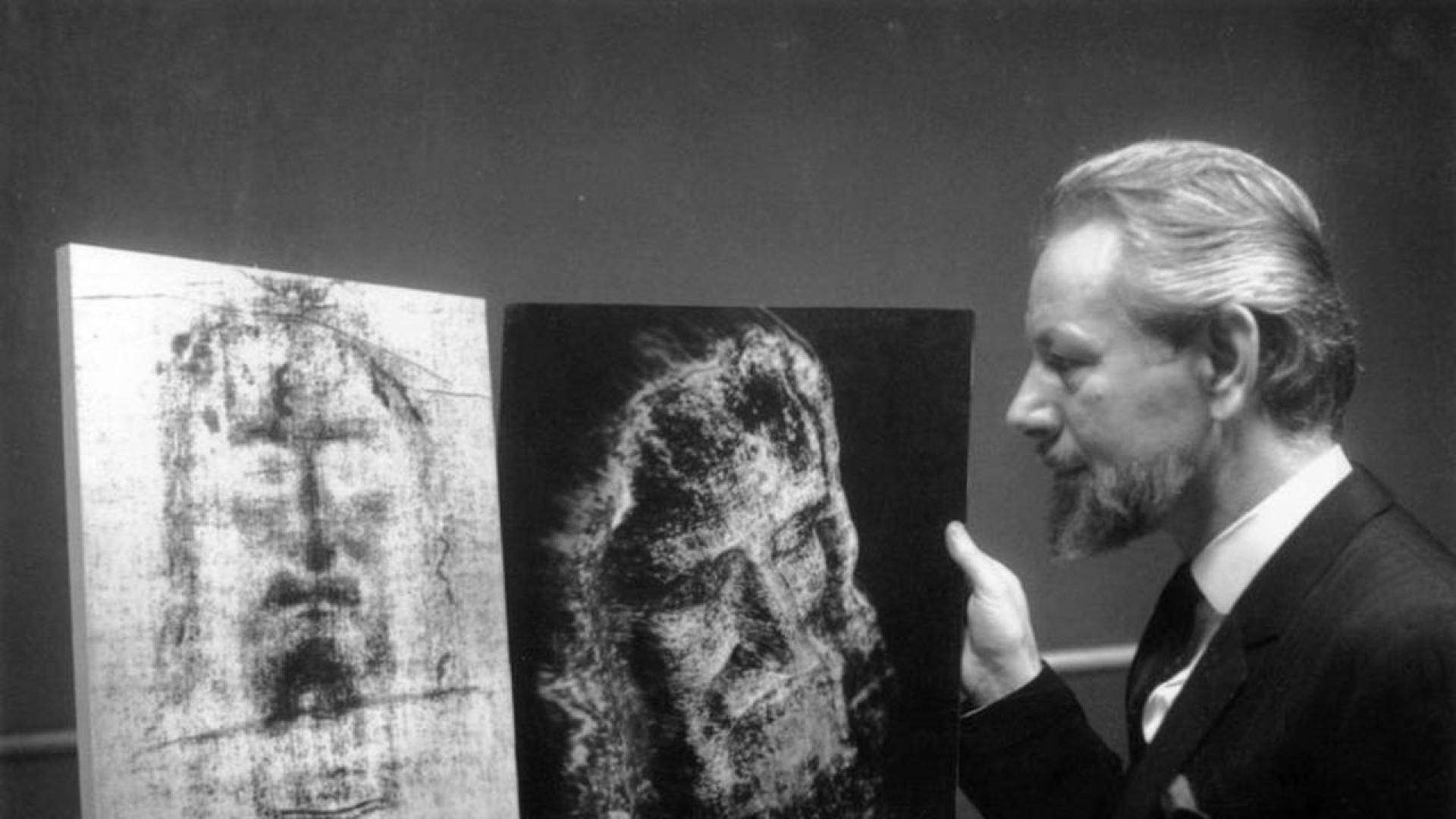 Торинската плащаница е обвита в мистерия Смятана за свещена реликва в продължение