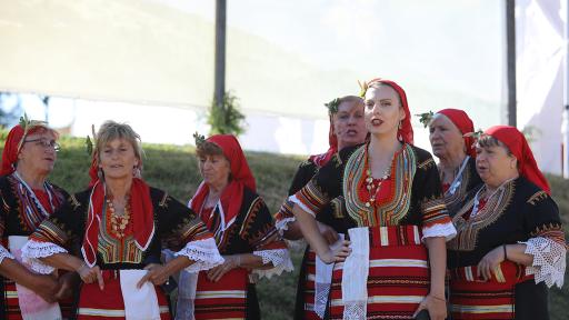 https://m4.netinfo.bg/media/images/51160/51160012/512-288-koprivshtica-folk-folklor-obichaj-nacionalniia-sybor-na-narodnoto-tvorchestvo.jpg