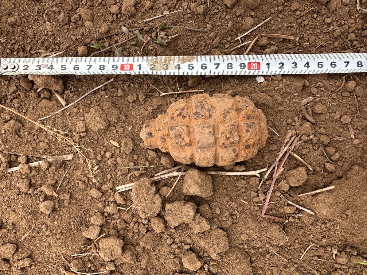 Деца намериха корозирала граната в изоставен имот край Добрич