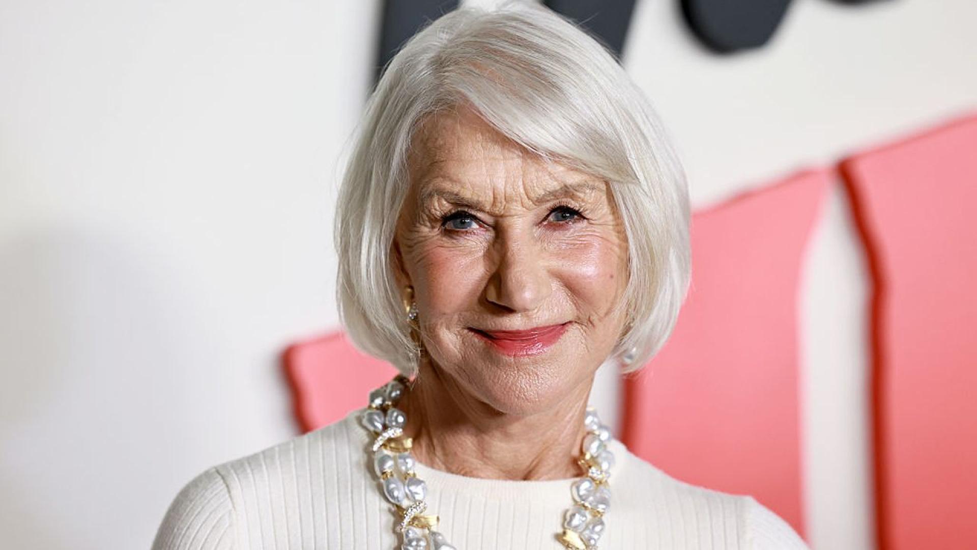 Хелън Мирън заяви че Джеймс Бонд трябва да бъде изигран