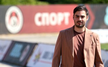 Обновяват лекоатлетическата писта на стадион 