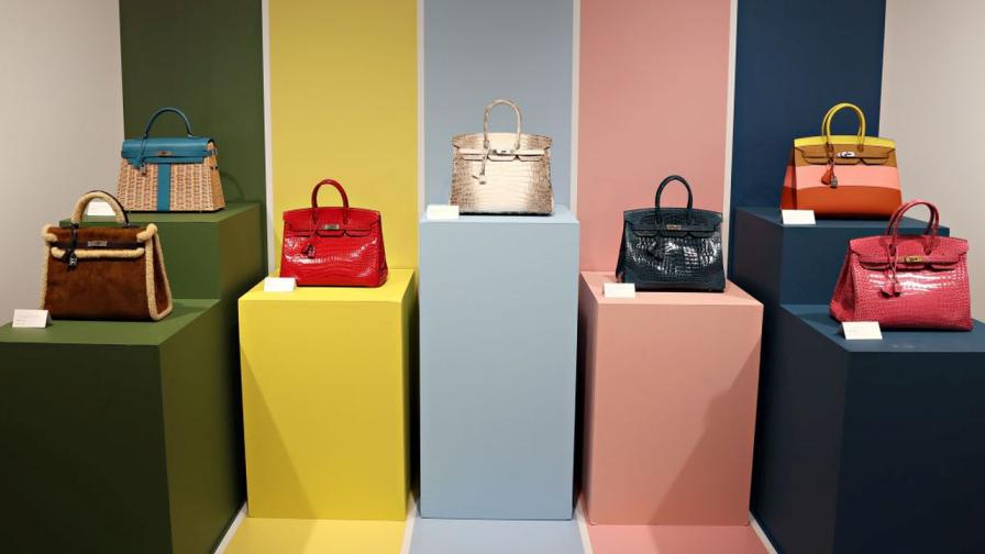 Първата чанта Birkin се продаде за рекордните 10 милиона долара