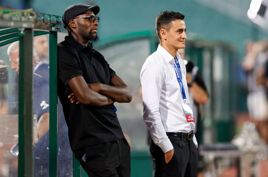 Левски АЗ Алкмаар1