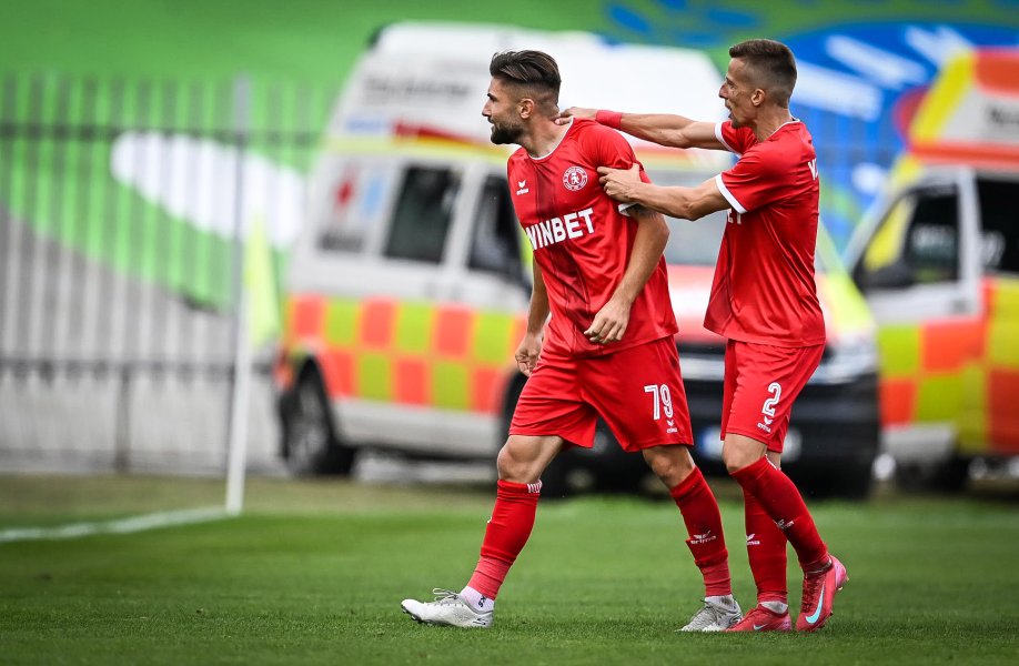 Добруджа Ботев Враца1