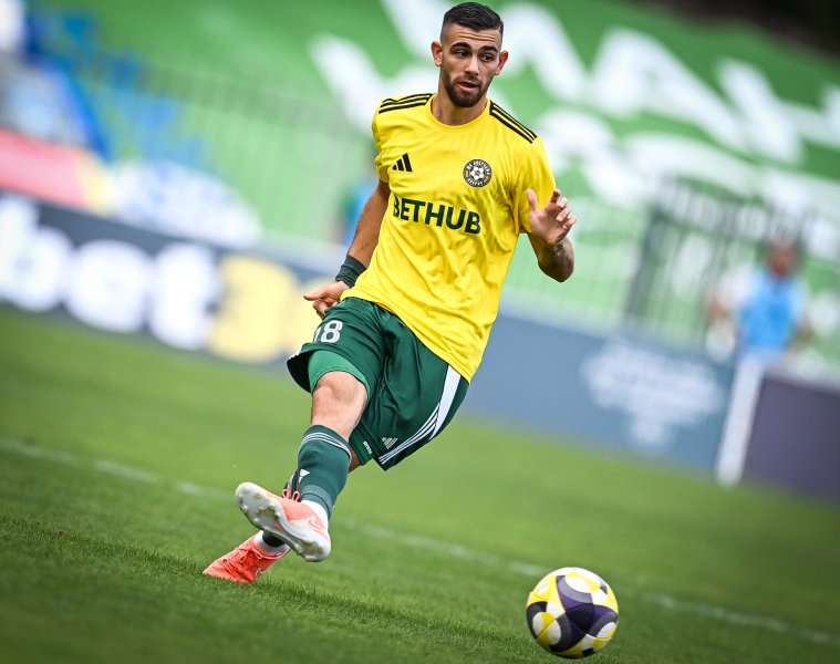 Добруджа Ботев Враца1