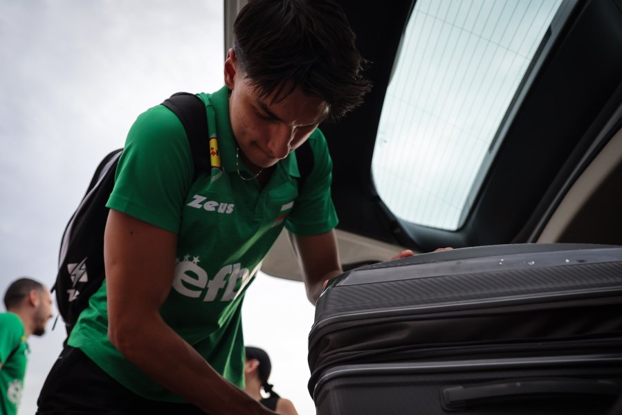 Българският национален отбор по волейбол замина за Световното първенство1