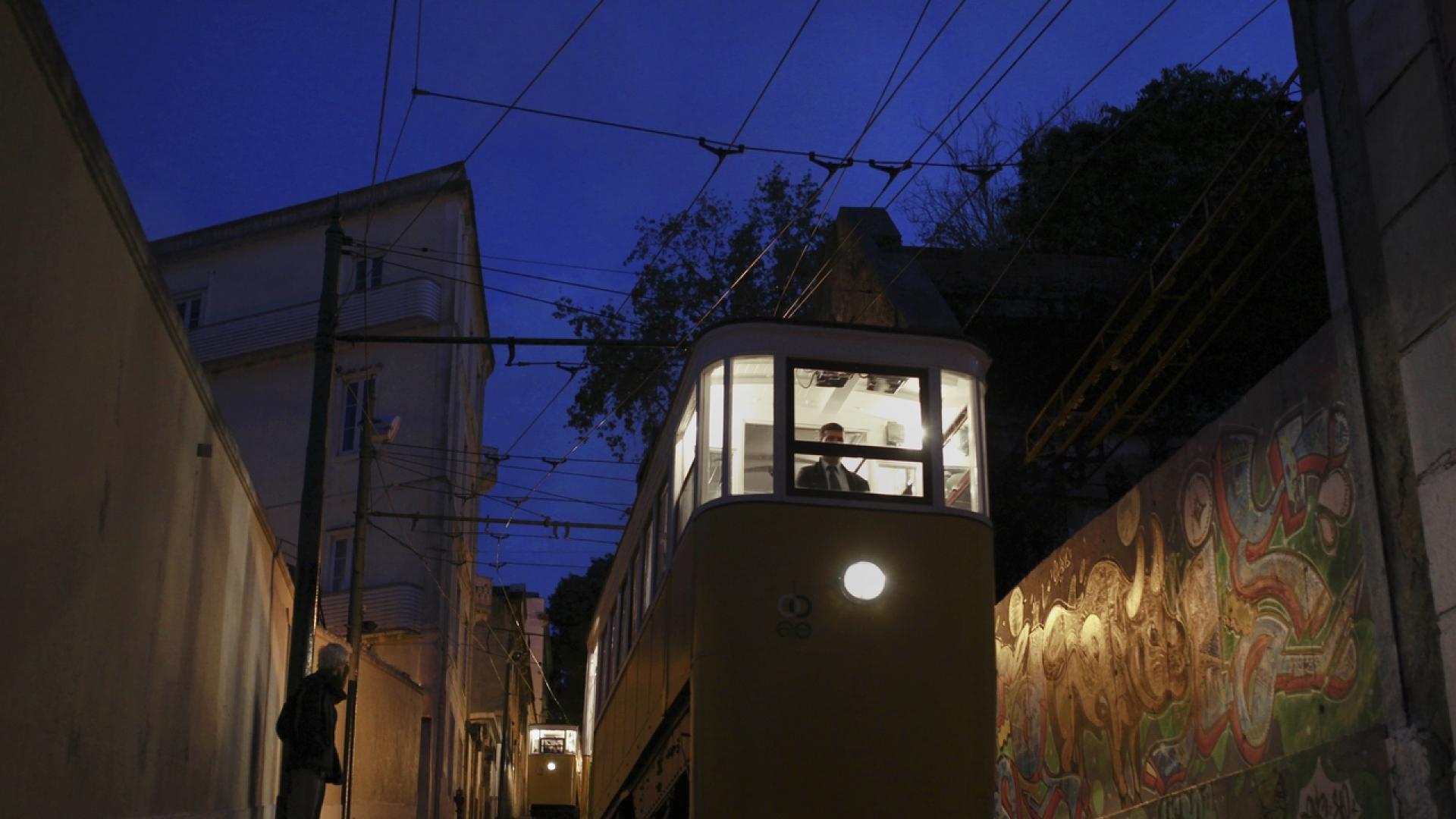 Политици и ръководителите на институциите на ЕС изразиха съчувствие по