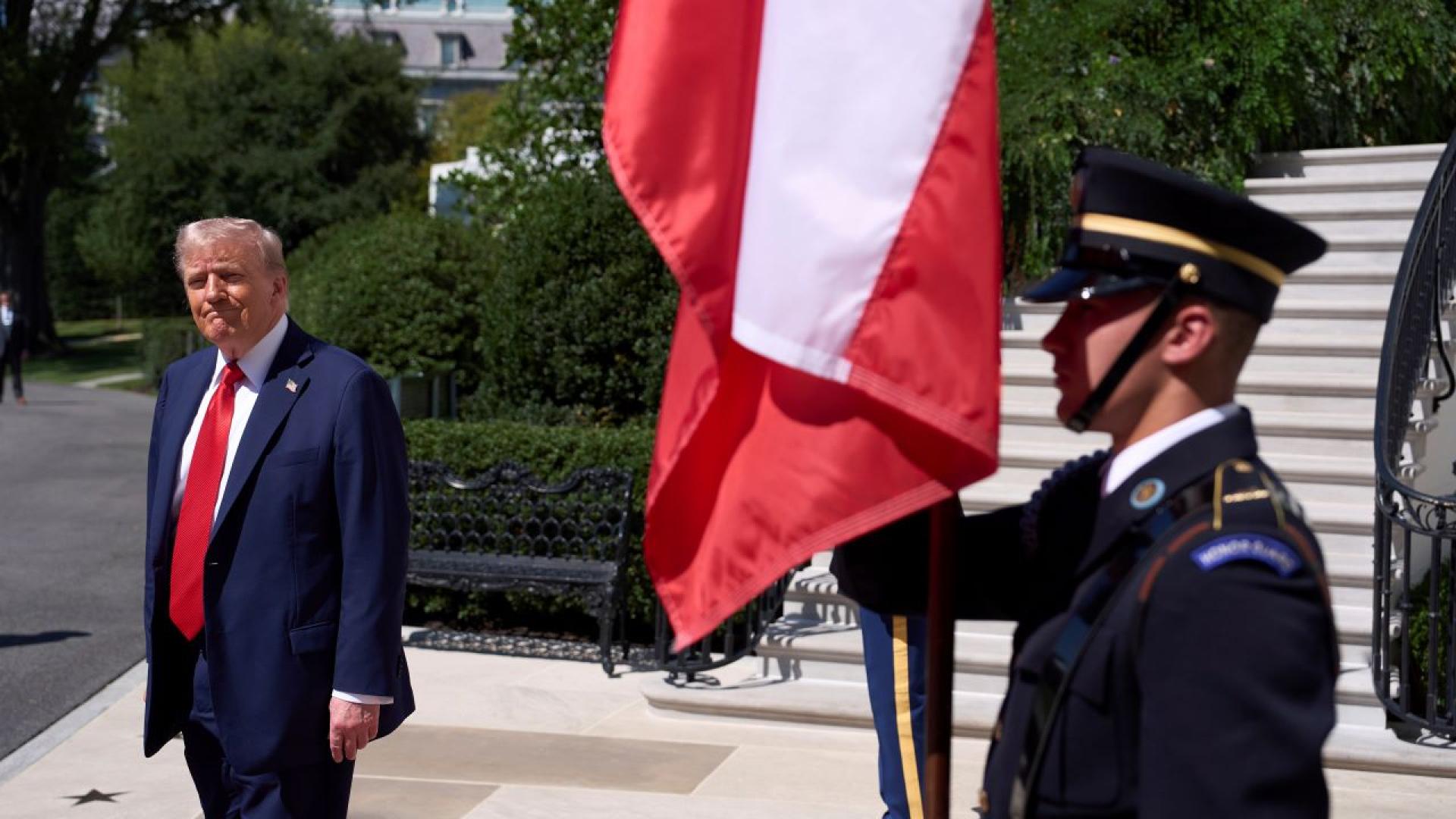 Правителството на президента на САЩ Доналд Тръмп поиска от Върховния