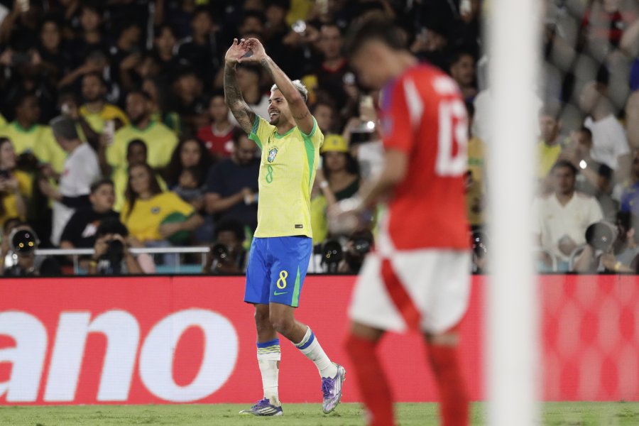 Бразилия Чили1