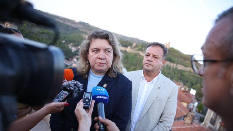 Киселова: Работим с онези групи, които подкрепят правителството