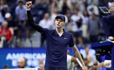 Синер загуби сет, но си осигури финал с Алкарас на US Open