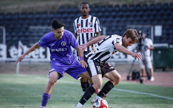 Клуб от Mr Bit Втора лига остана без треньор