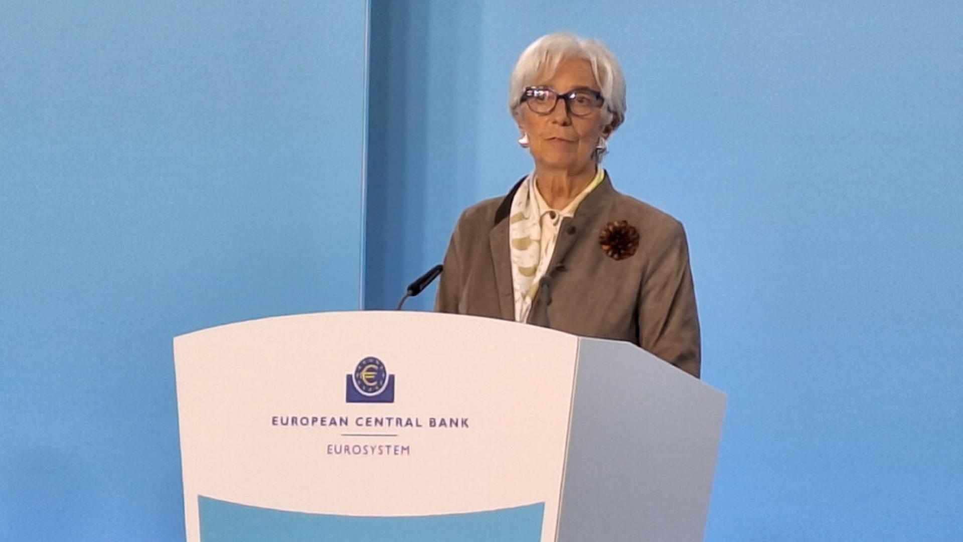 Европейската централна банка ЕЦБ обяви актуализираните си прогнози за инфлацията