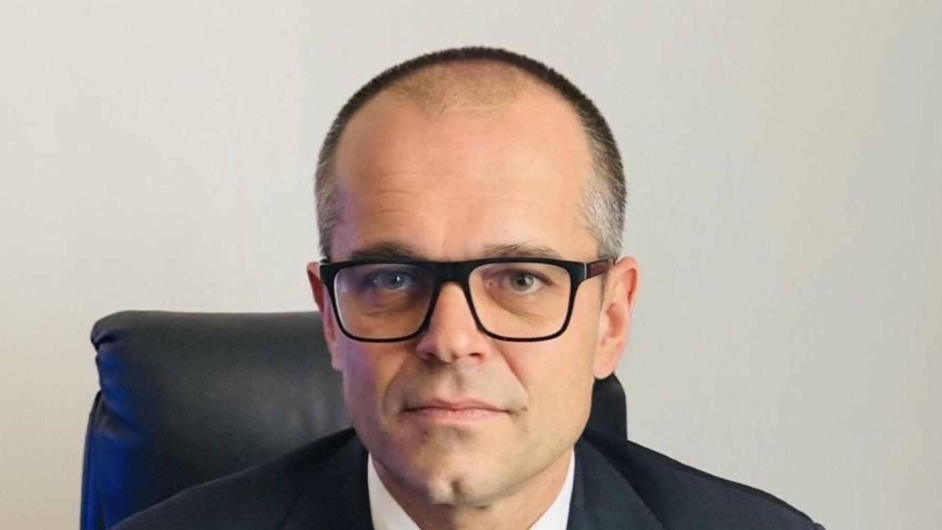 Срешение на Министерски съвет досегашният член на Комисията за защита на