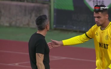 Христо Янев влезе в разгорещен спор с фен на Ботев Вр