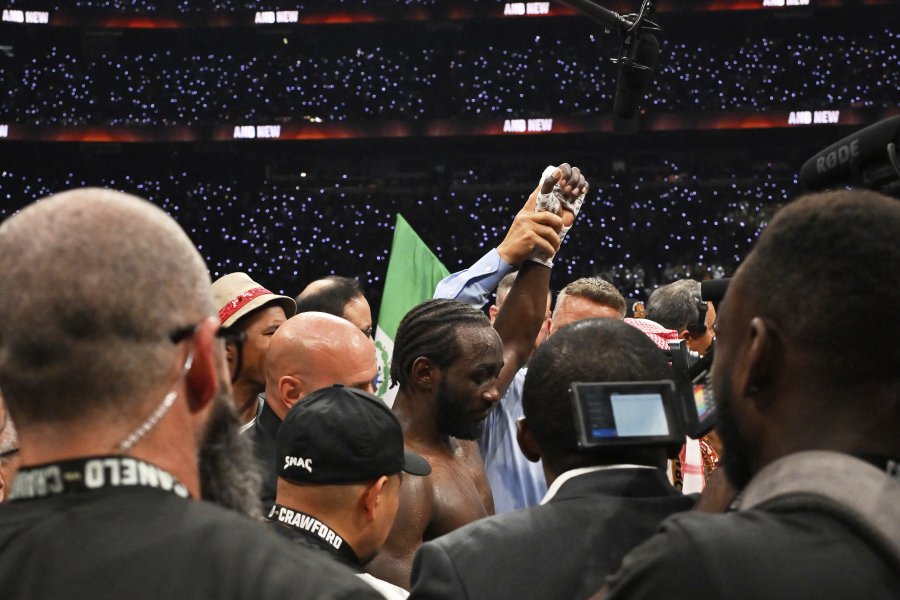 Канело Алварес Терънс Крауфорд1