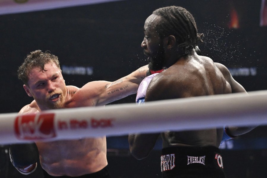 Канело Алварес Терънс Крауфорд1