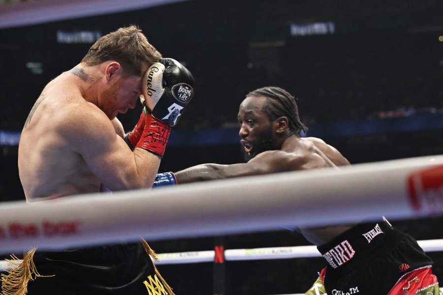 Канело Алварес Терънс Крауфорд1