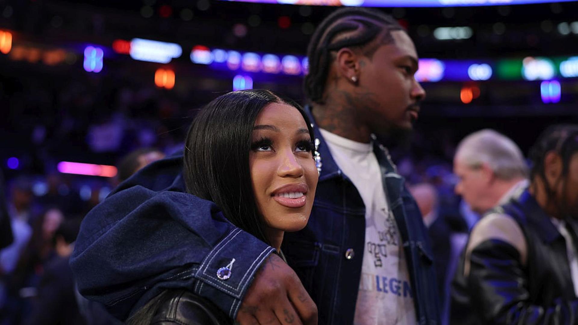 Карди Би очаква четвъртото си дете обяви ексклузивно рапърката в