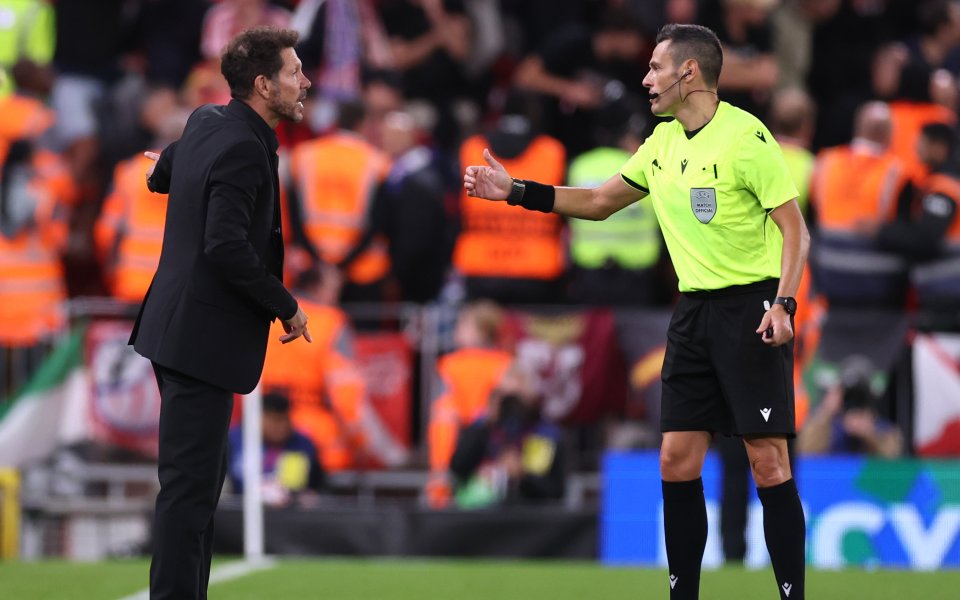 Изгониха Диего Симеоне заради реакция срещу фен на Ливърпул