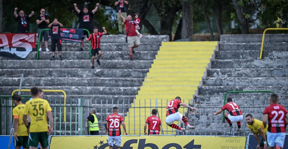 Добруджа Локомотив София1