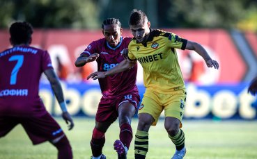 НА ЖИВО: Септември 1:1 Ботев Пловдив, столичани изравниха