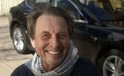 <p>Бащата на Илон Мъск е обвинен в сексуално насилие над пет от децата си</p>