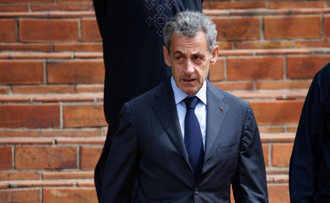 Трима са задържани за смъртните заплахи срещу Никола Саркози