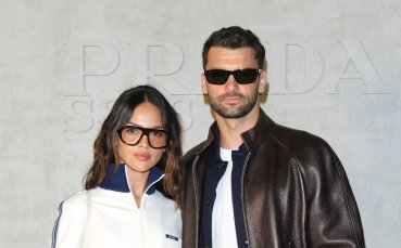 Целувка за феновете и снимка с Донатела Версаче от Григор