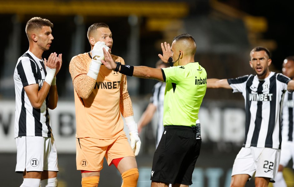 Локомотив Пловдив Левски1