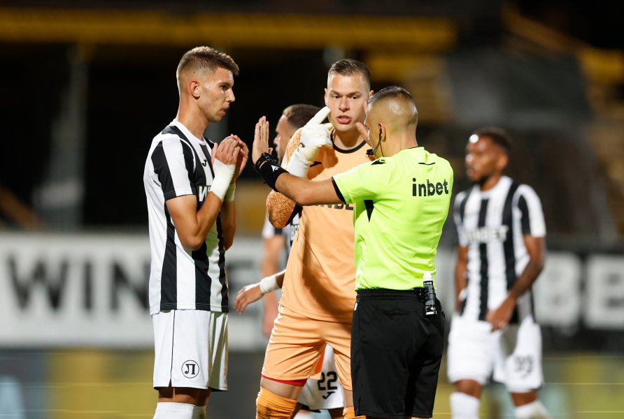 Локомотив Пловдив Левски1