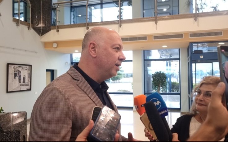 Премиерът Желязков благодари на българския волейболен отбор: За мен те вече са шампиони