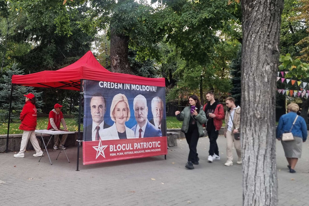 <p>Република Молдова избира нов парламент.</p>