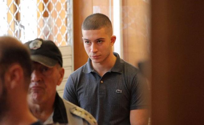 Прегазилият хора с АТВ в Слънчев бряг, иска ново разследване: Семейството на жертвата възмутено Прегазилият хора с АТВ в Слънчев бряг, иска ново разследване: Семейството на жертвата възмутено