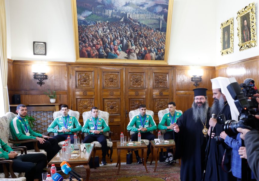 Световните вицешампиони на посещение при Патриарха1