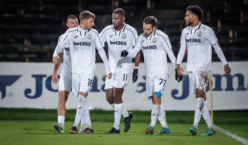 Славия Локомотив София1