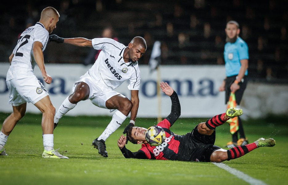 Славия Локомотив София1