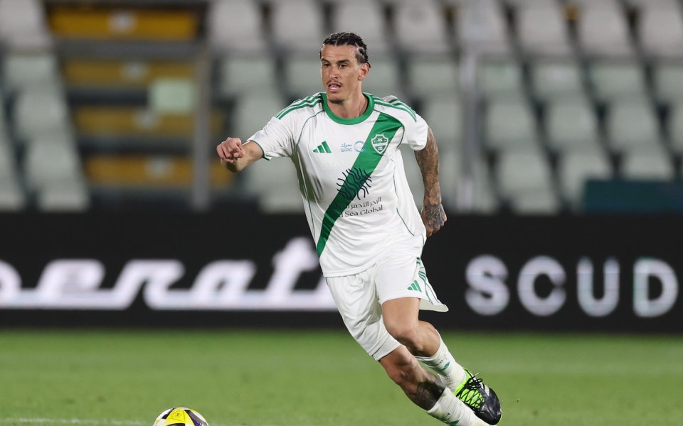 Валенсия се интересува от бивш защитник на Рома